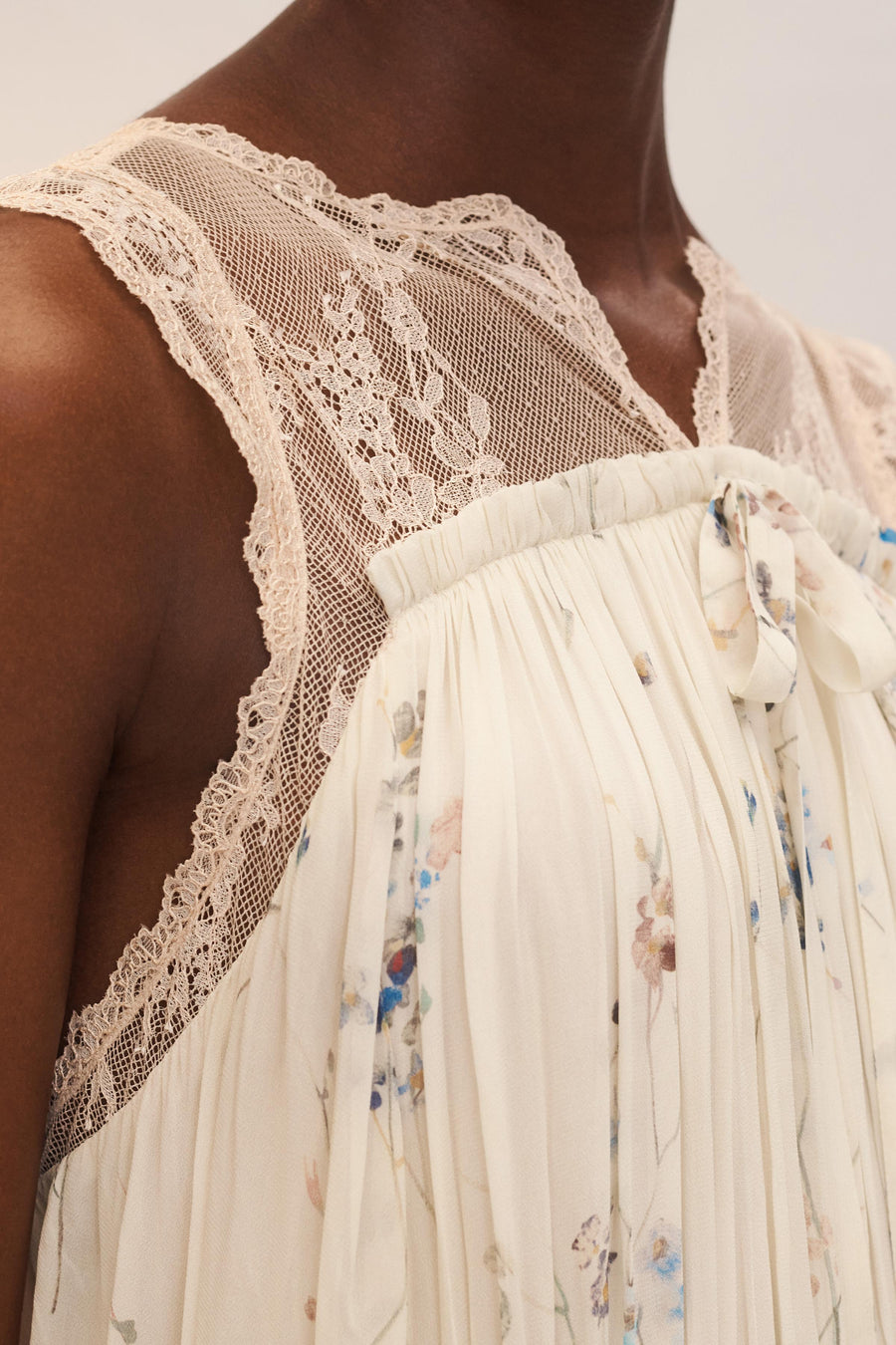 VESTIDO COMBINADO ENCAJE LIMITED EDITION