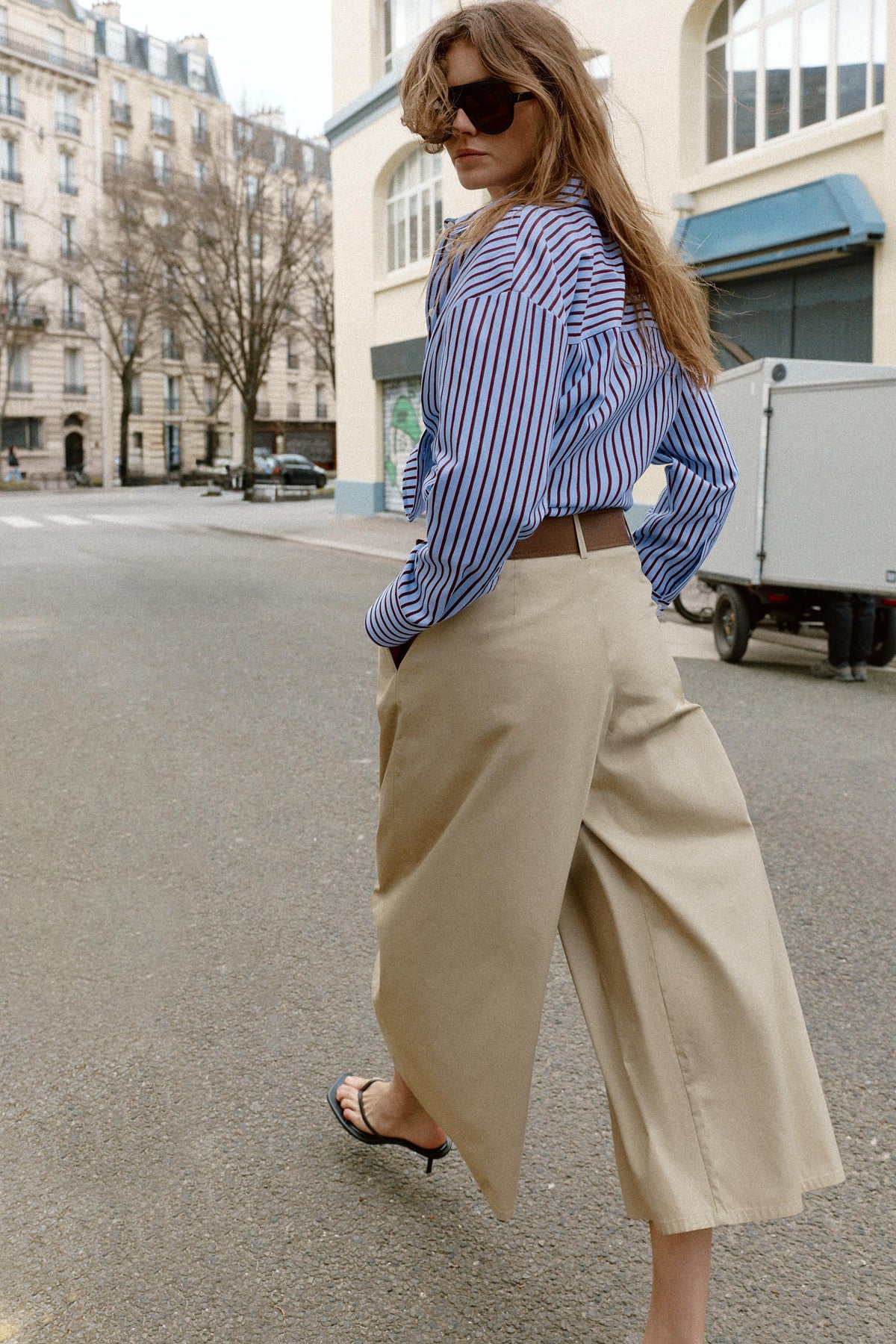 PANTALÓN CULOTTE CINTURÓN